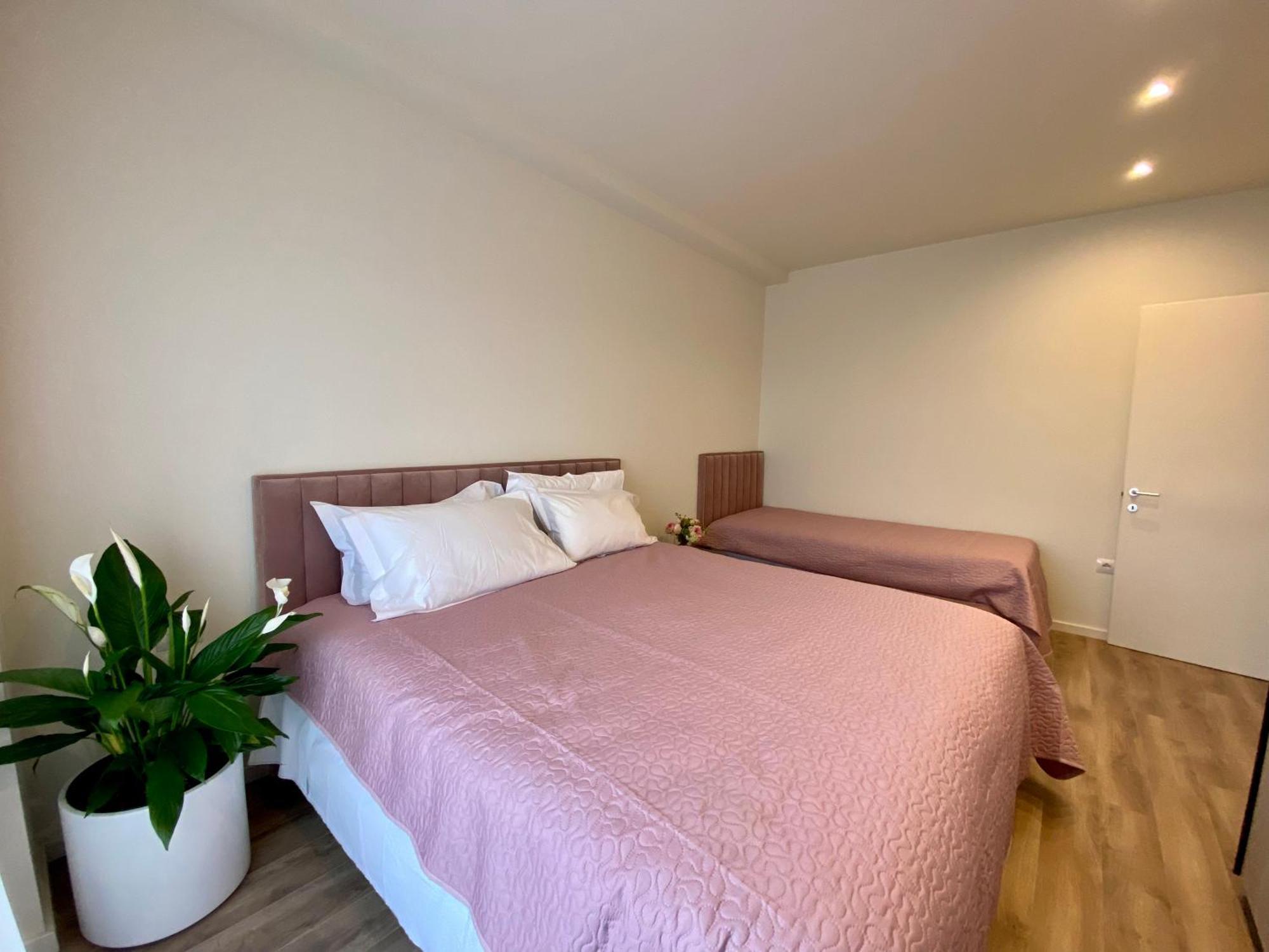 Delight Apartment Тирана Екстериор снимка