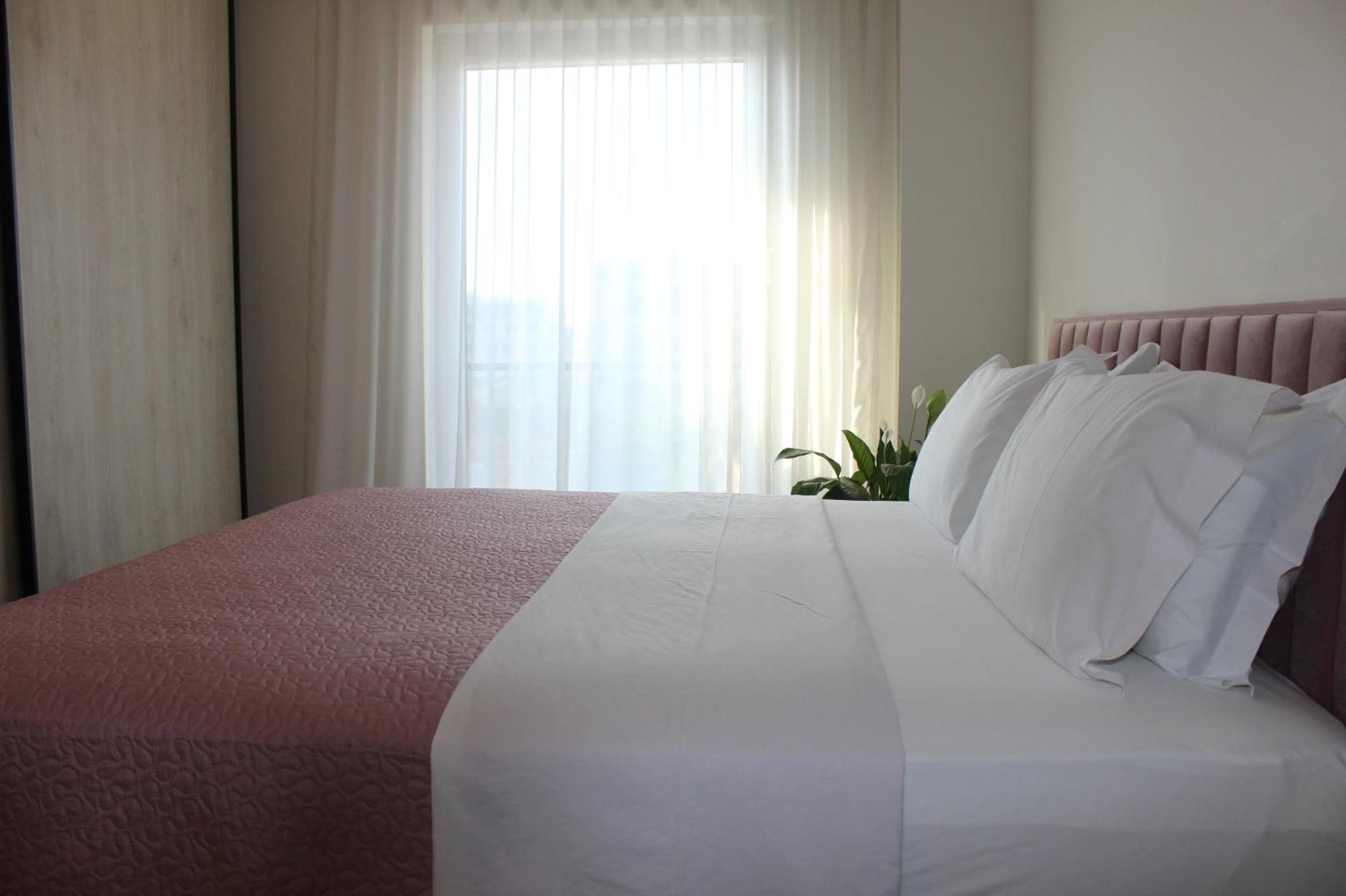 Delight Apartment Тирана Екстериор снимка