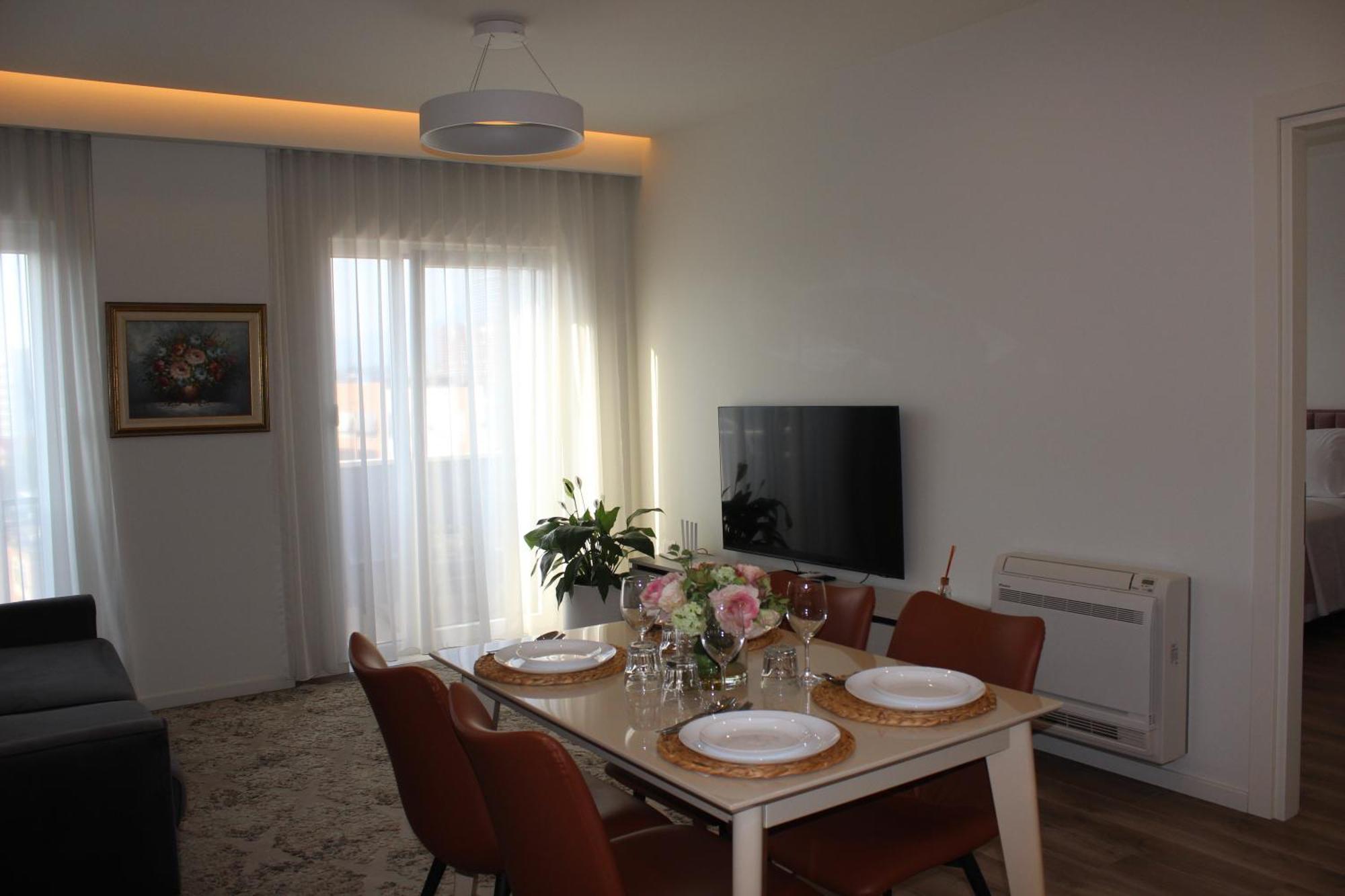 Delight Apartment Тирана Екстериор снимка